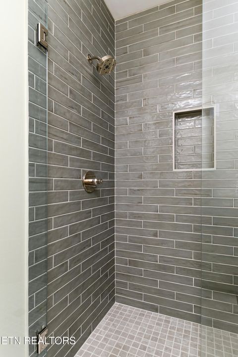 Tiny photo for 107 Alpine Drive, Clinton, TN 37716 (MLS # 1332692)