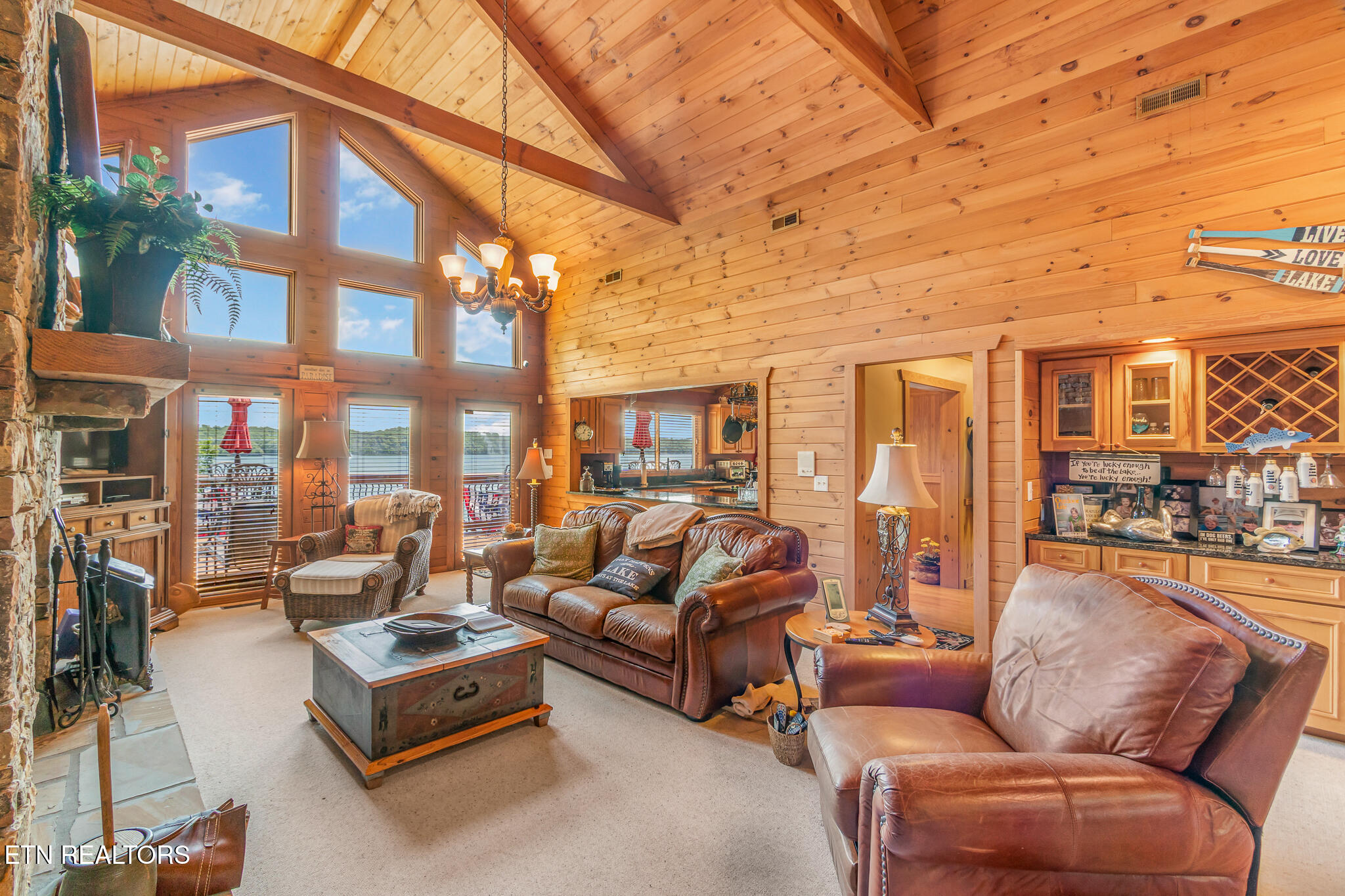2114 Bridge View Drive