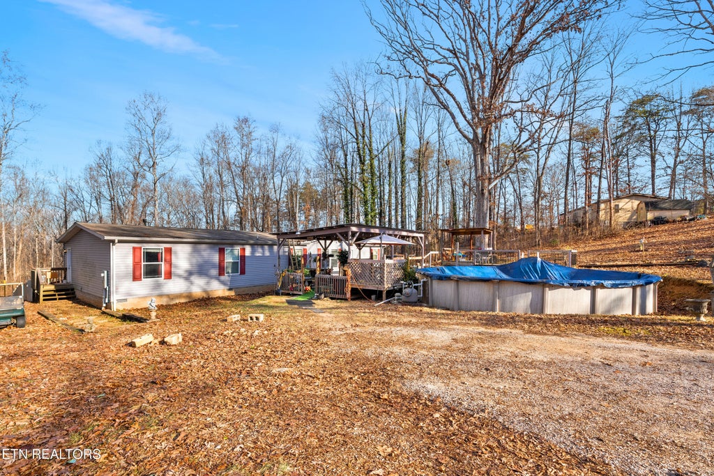 Photo of 431 Skyline Drive, Harriman, TN 37748 (MLS # 1287839)