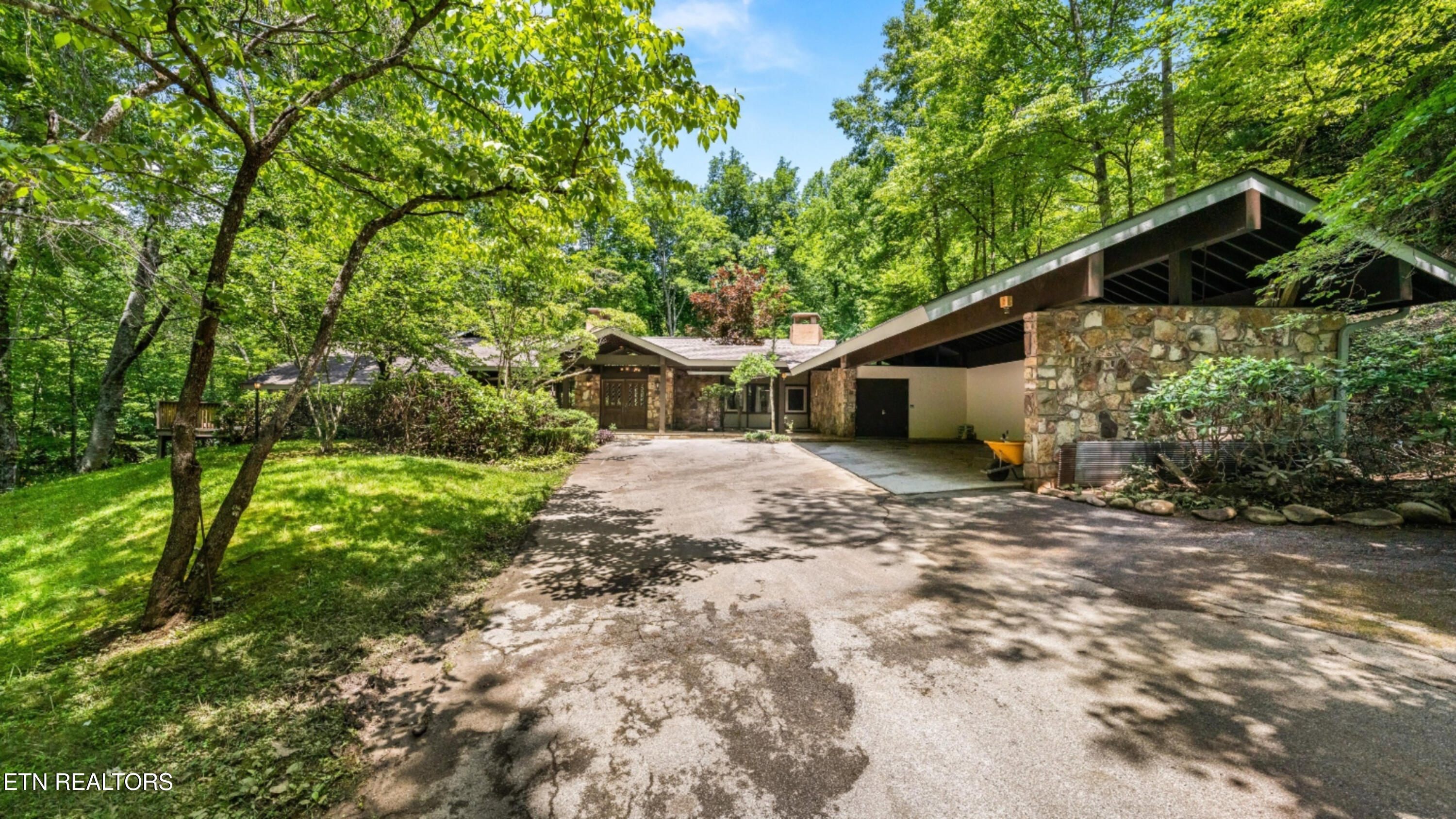 1115/1131 Old Cartertown Rd