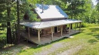 182 Hillbilly Lane