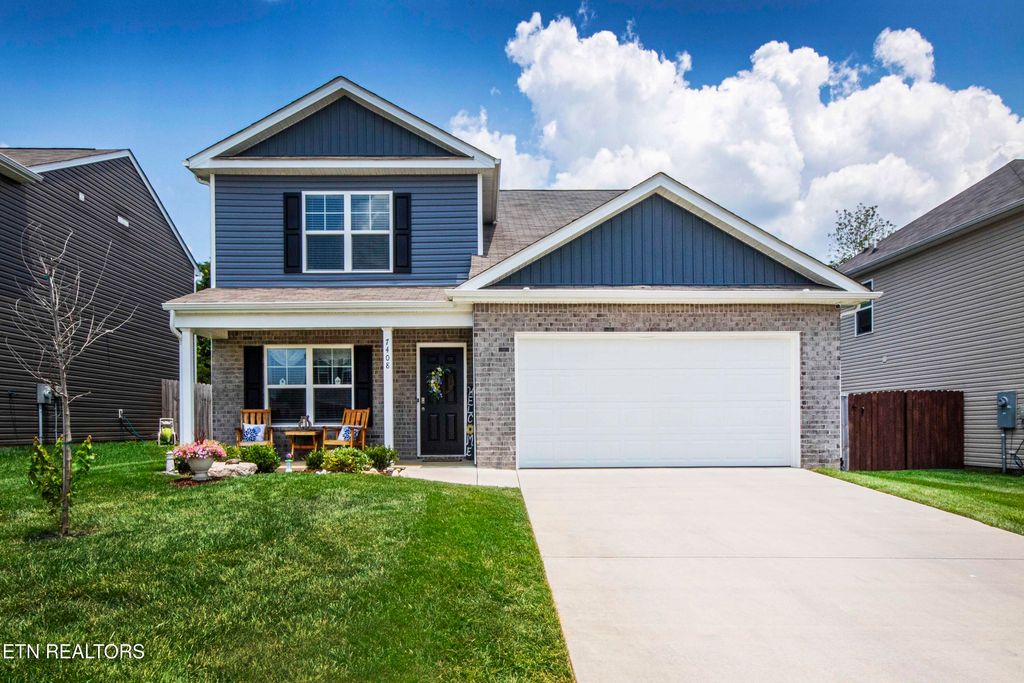 Photo of 7408 Game Bird St, Corryton, TN 37721 (MLS # 1306281)