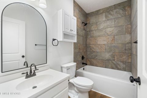 Tiny photo for 680 Kaylees Loop, Del Rio, TN 37727 (MLS # 1331975)