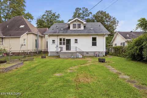 Tiny photo for 227 E Burwell Ave, Knoxville, TN 37917 (MLS # 1349511)