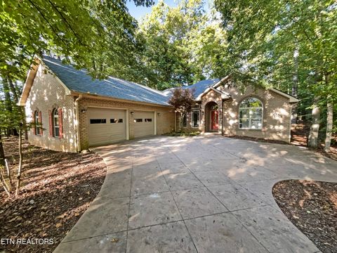 Photo of 324 Golanvyi Tr, Vonore, TN 37885 (MLS # 1316223)