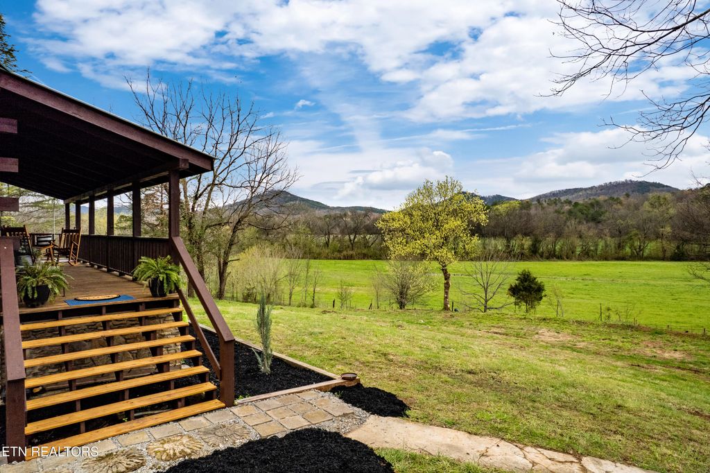Photo of 400 Scott Mansion Rd Rd, Tellico Plains, TN 37385 (MLS # 1296217)
