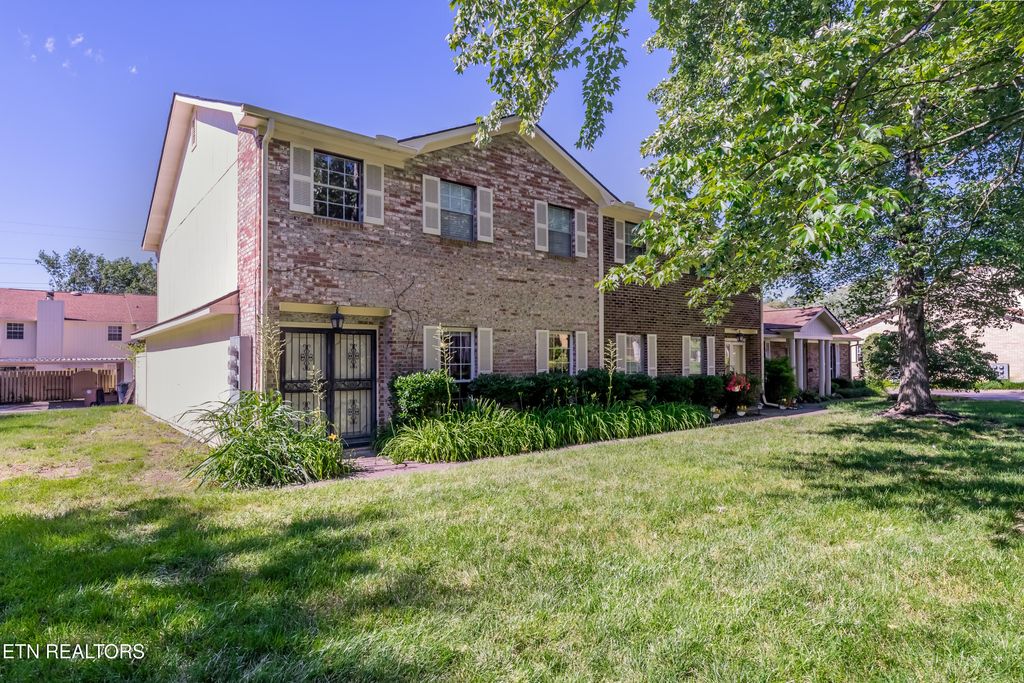 Photo of 7914 Gleason Rd #1134, Knoxville, TN 37919 (MLS # 1302655)