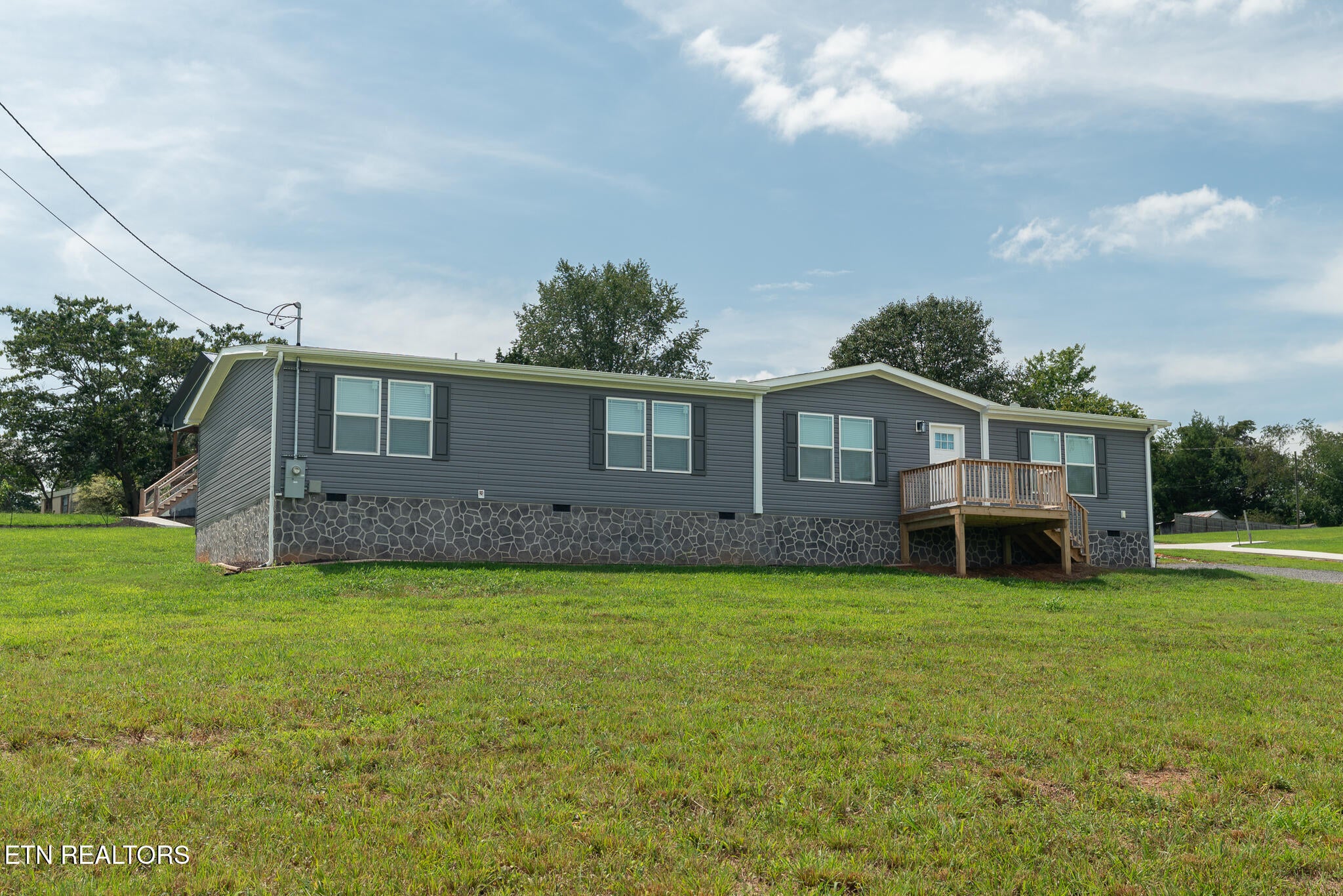 119 Graham Rd