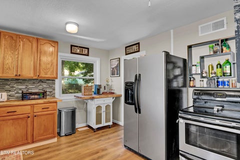 Tiny photo for 604 Florida Ave, Oak Ridge, TN 37830 (MLS # 1358043)