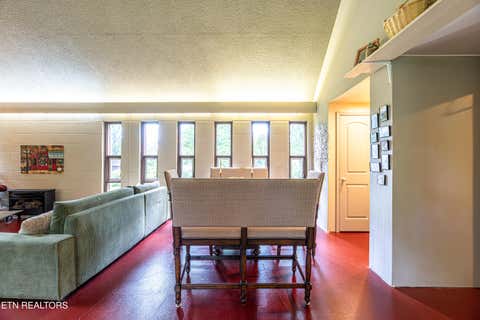 Tiny photo for 167 Manhattan Ave, Oak Ridge, TN 37830 (MLS # 1349932)