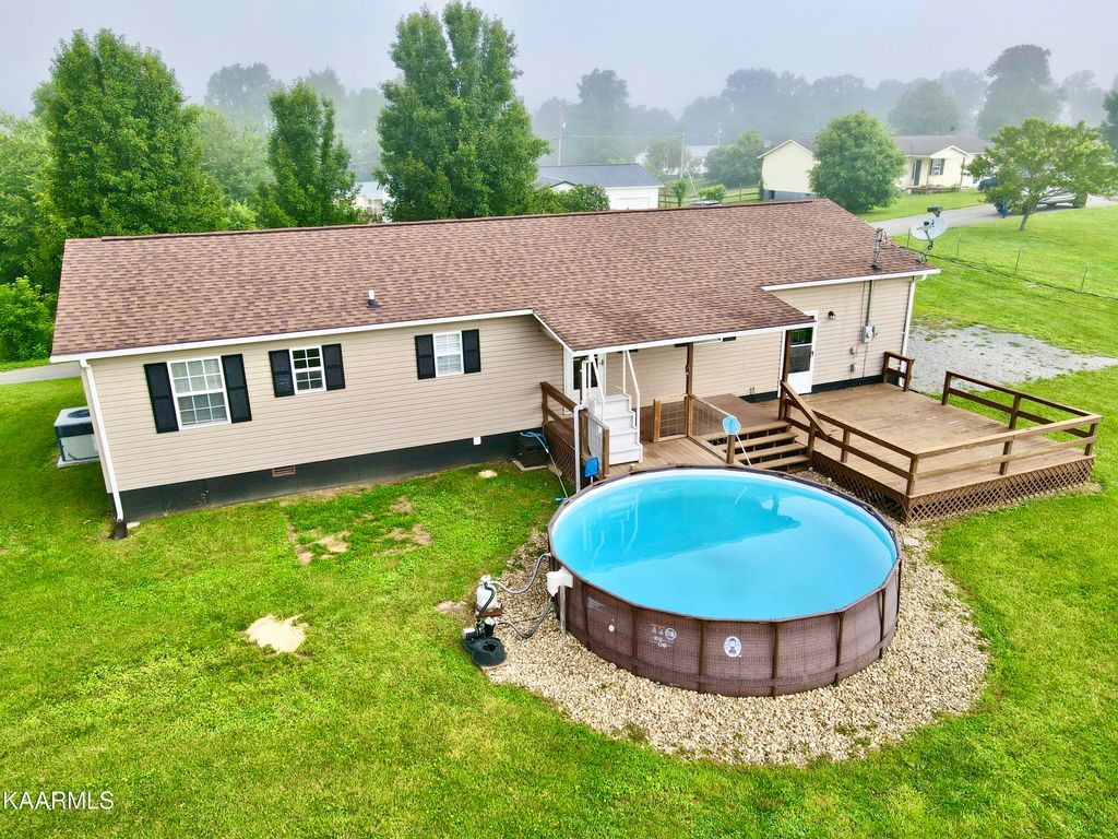 Photo of 149 Helen Lane, Tazewell, TN 37879 (MLS # 1232382)