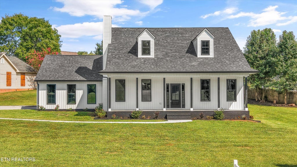 Photo of 441 Dairy Lane, Lenoir City, TN 37772 (MLS # 1354834)