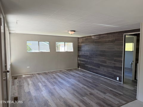 Tiny photo for 153 Johnson Rd, Oak Ridge, TN 37830 (MLS # 1357610)