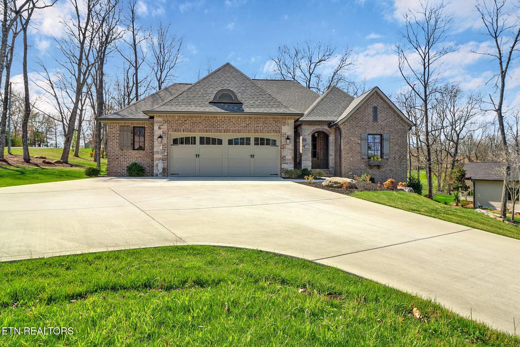 Photo of 103 Bent Oak Terrace, Crossville, TN 38558 (MLS # 1333008)