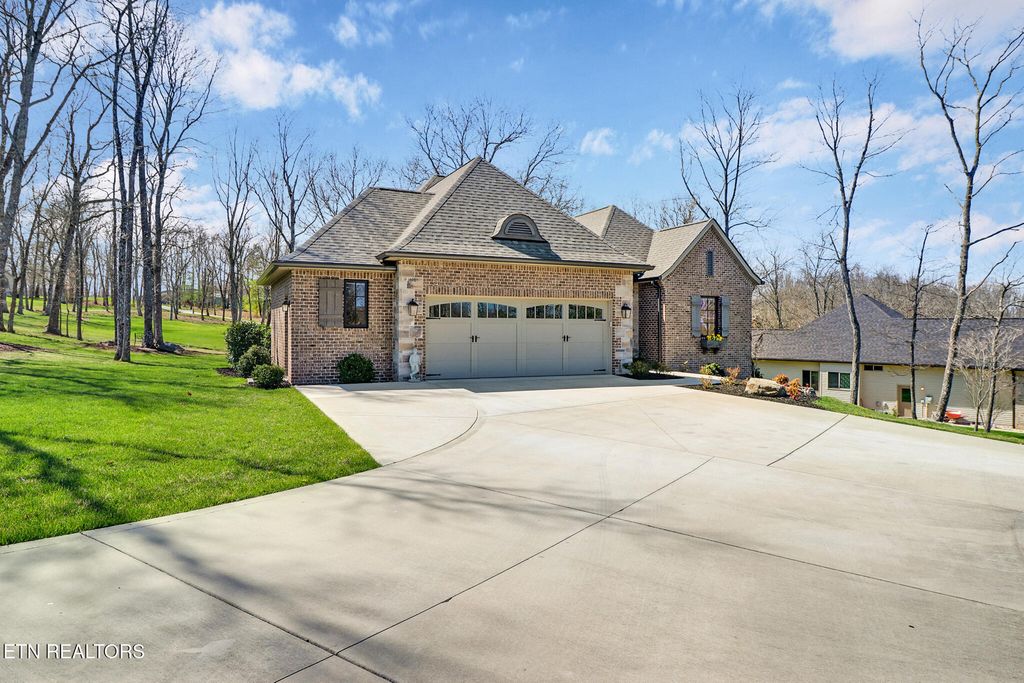 Photo of 103 Bent Oak Terrace, Crossville, TN 38558 (MLS # 1333008)