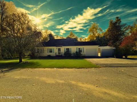 709 Southern Parkway Athens TN 37303