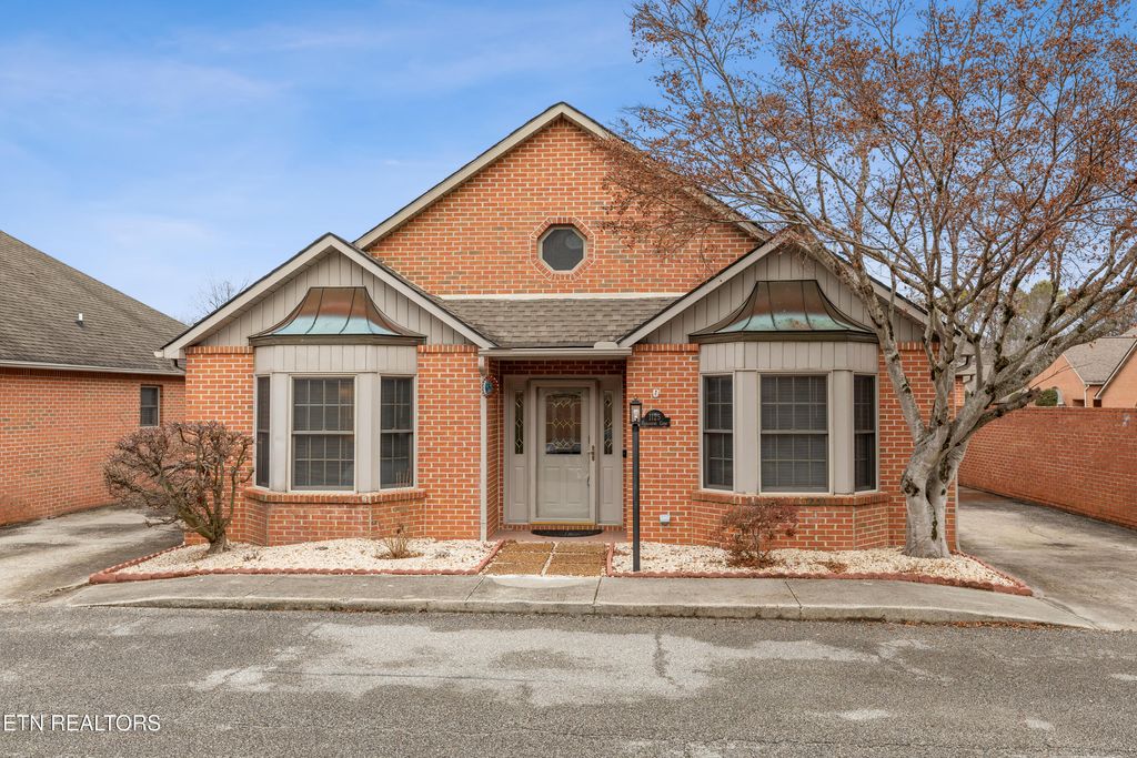 Photo of 1125 Fairgrounds Court, Kingston, TN 37763 (MLS # 1328358)