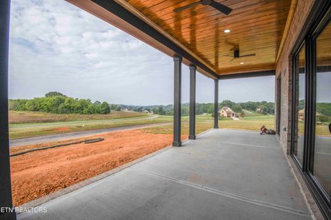 Tiny photo for 165 Grandville Court, Vonore, TN 37885 (MLS # 1316300)