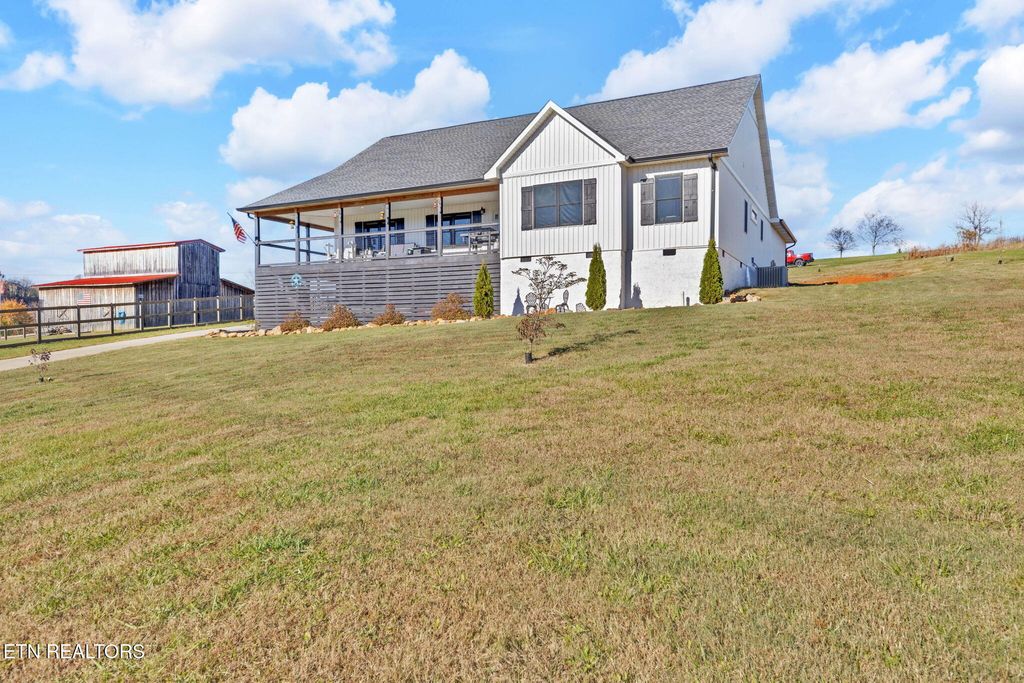 Photo of 1227 Holston Shores Drive Drive, Rutledge, TN 37861 (MLS # 1321750)