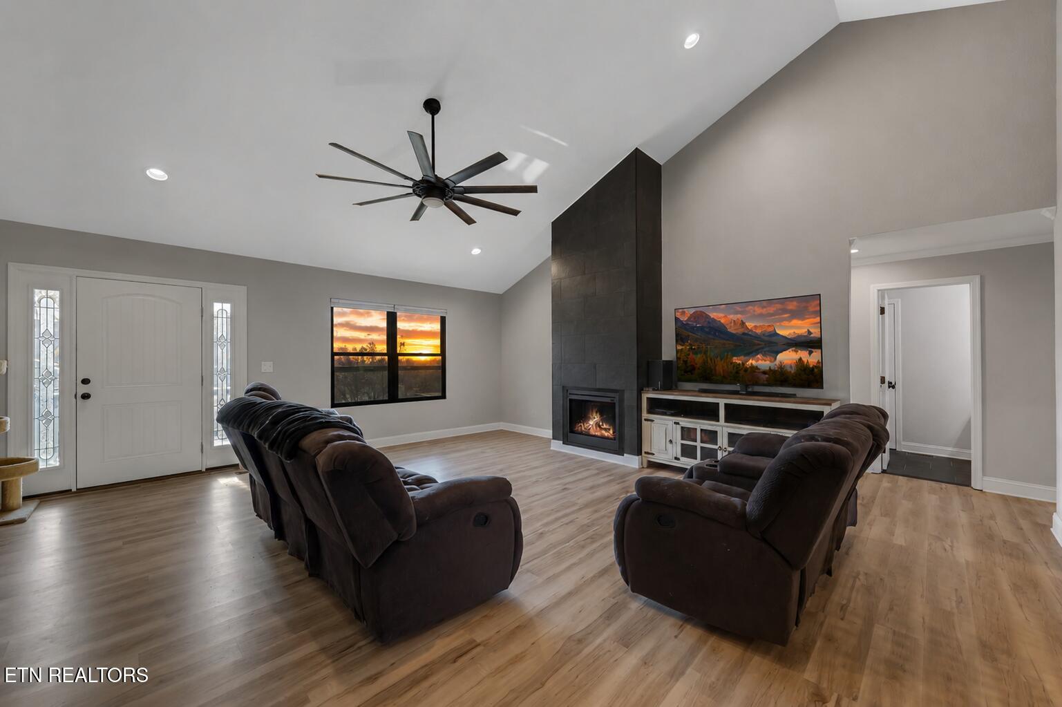 1227 Holston Shores Drive Drive