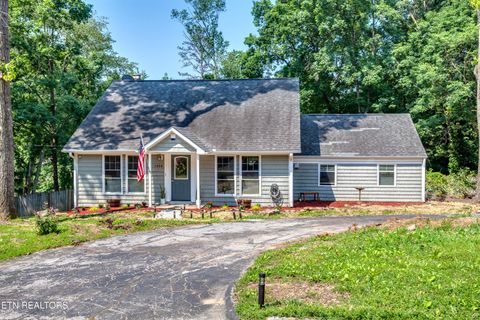 1304 Live Oak Circle Knoxville TN 37932