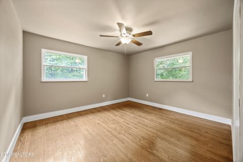Tiny photo for 700 Mars Hill Rd, Knoxville, TN 37923 (MLS # 1323826)