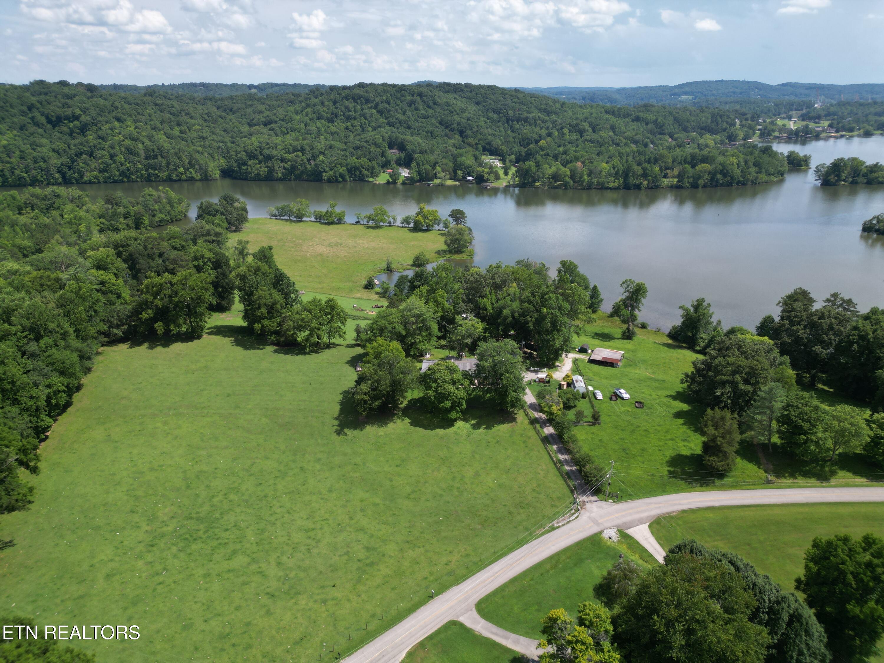 470 Swan Pond Circle Rd