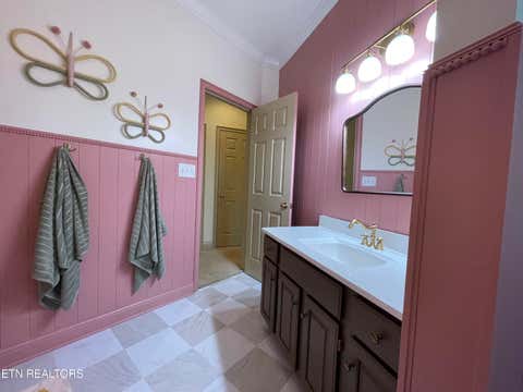 Tiny photo for 103 Farmington Place, Clinton, TN 37716 (MLS # 1348136)