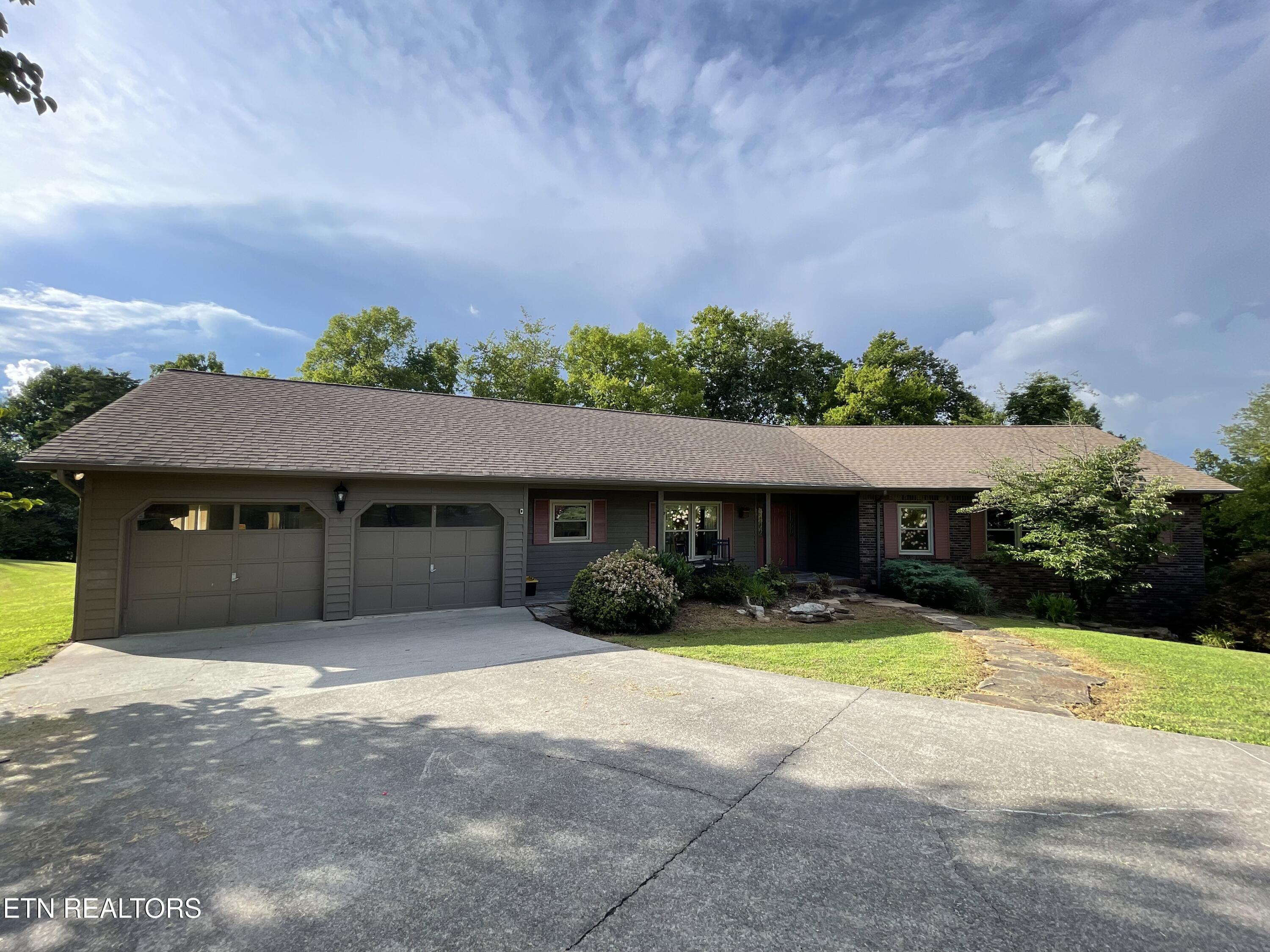 103 Farmington Place