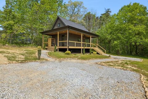Photo of 44 Dwellings Drive, Tracy City, TN 37387 (MLS # 1338878)