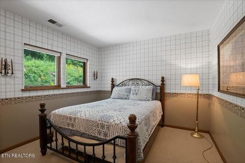 Tiny photo for 444 Chapman Village Drive, LaFollette, TN 37766 (MLS # 1346606)