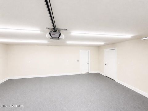 Tiny photo for 444 Chapman Village Drive, LaFollette, TN 37766 (MLS # 1346606)