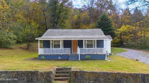 Photo of 614 E Brushy Valley Drive, Powell, TN 37849 (MLS # 1338145)