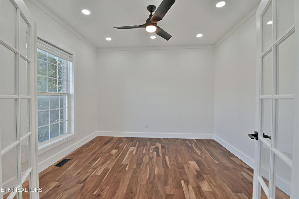 Photo of 7625 Vista View Lane, Knoxville, TN 37924 (MLS # 1336352)