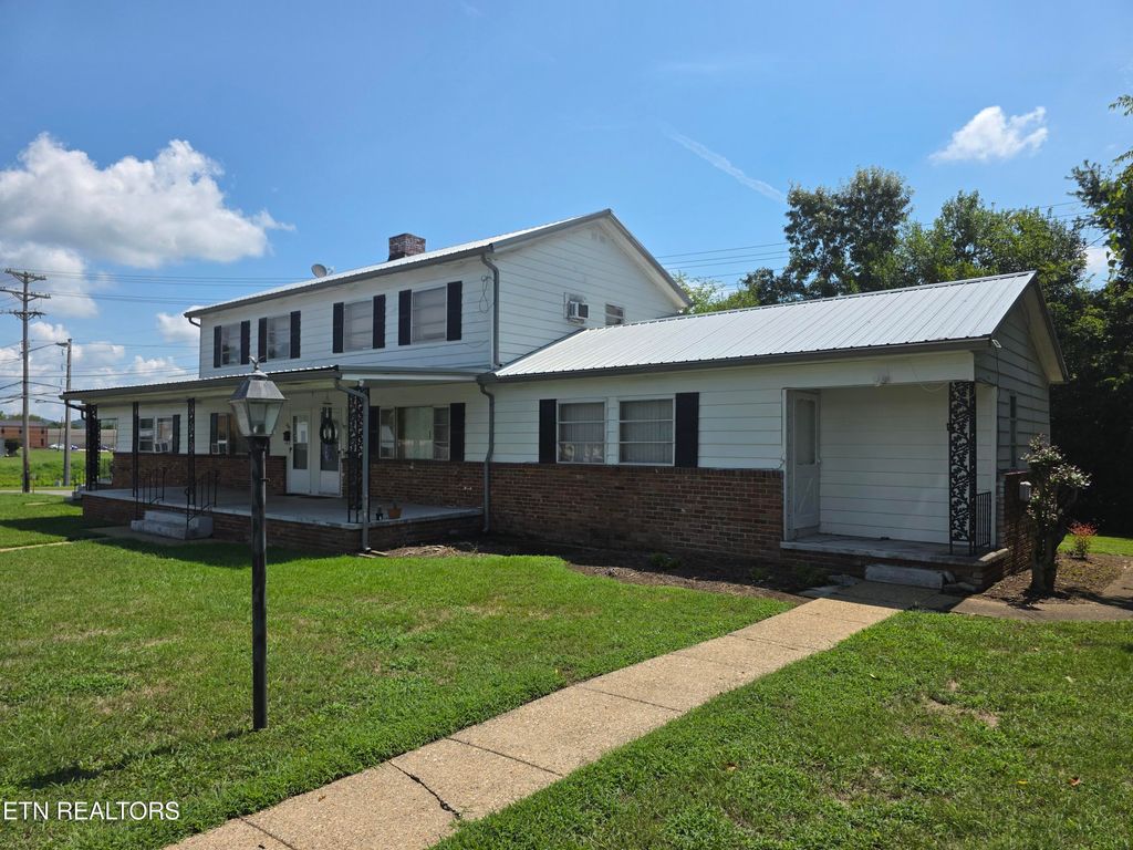 Photo of 187191 Tacoma Rd, Oak Ridge, TN 37830 (MLS # 1310012)