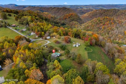 Tiny photo for 320 Epperson Circle Circle, Tazewell, TN 37879 (MLS # 1320298)