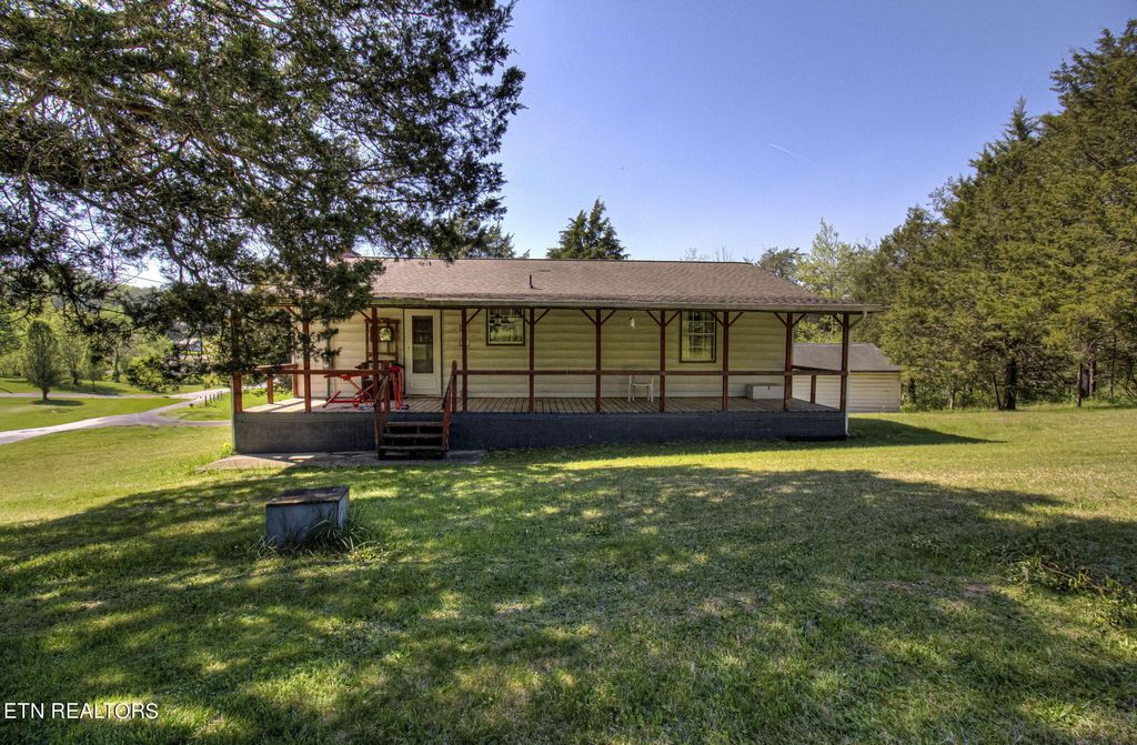 Photo of 149 Stout Town Rd, Blaine, TN 37709 (MLS # 1259301)