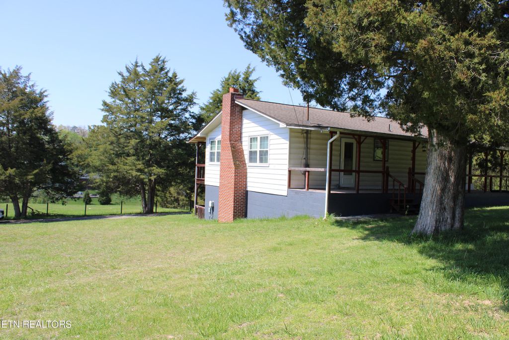 Photo of 149 Stout Town Rd, Blaine, TN 37709 (MLS # 1259301)