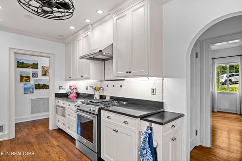 Tiny photo for 510 Oakhurst Drive, Knoxville, TN 37919 (MLS # 1340226)