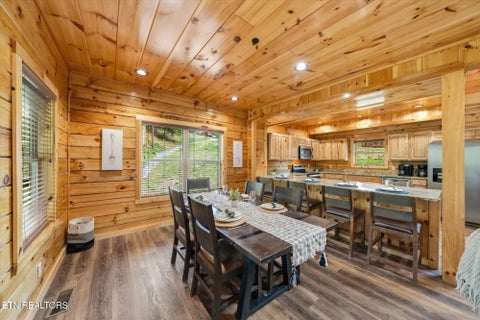 Tiny photo for 2933 Fiddlers Creek Way, Pigeon Forge, TN 37863 (MLS # 1356135)