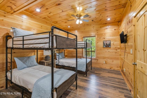Tiny photo for 2933 Fiddlers Creek Way, Pigeon Forge, TN 37863 (MLS # 1356135)