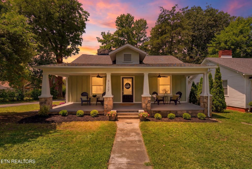 Photo of 3117 Huron St, Knoxville, TN 37917 (MLS # 1348507)