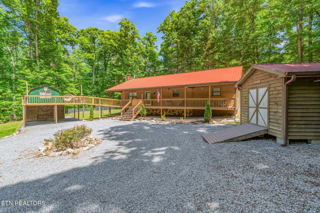 Photo of 3394 Laurelwood Rd, Cosby, TN 37722 (MLS # 1351894)