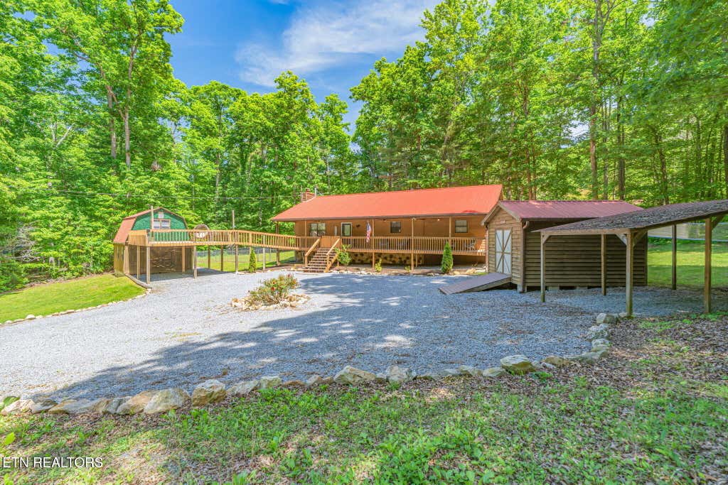 Photo of 3394 Laurelwood Rd, Cosby, TN 37722 (MLS # 1351894)