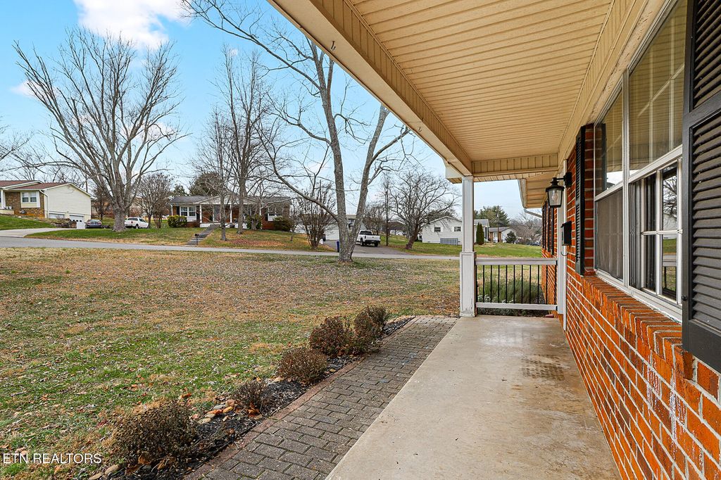 Photo of 7701 Maida Vale Circle, Powell, TN 37849 (MLS # 1324977)
