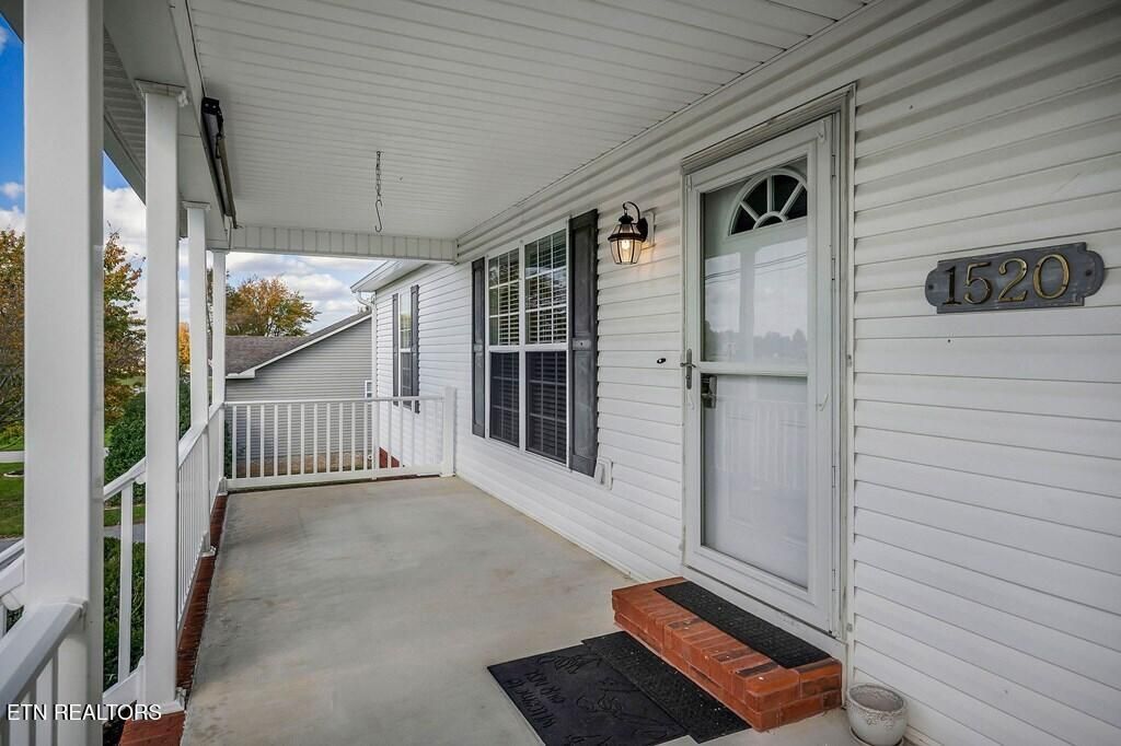 Photo of 1520 Hawkins Crawford Rd, Cookeville, TN 38501 (MLS # 1320646)