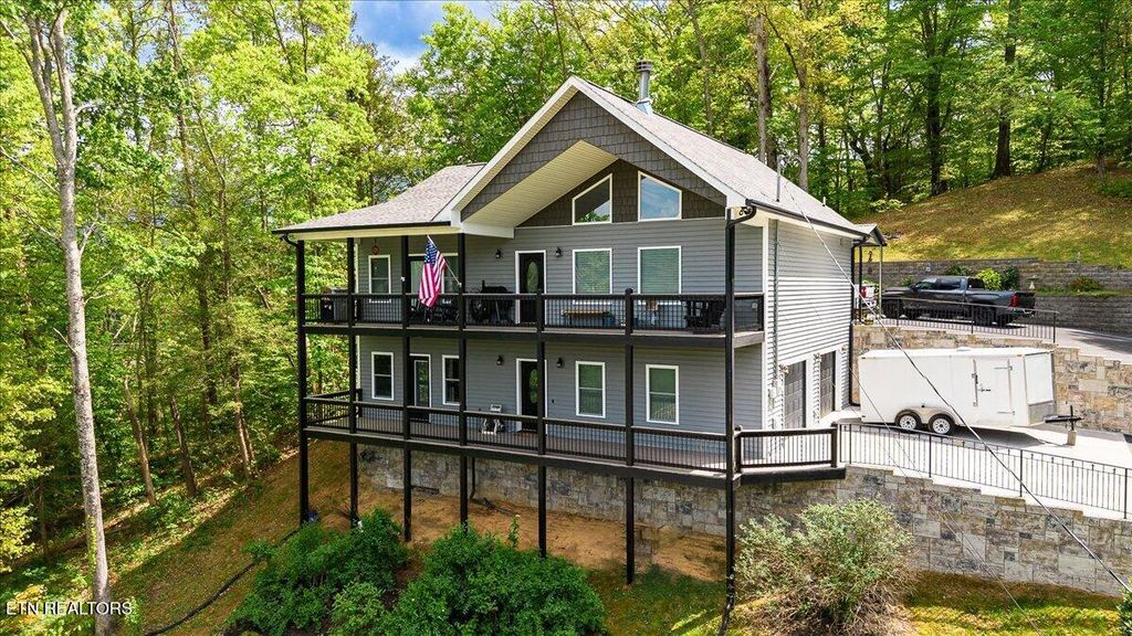 Photo of 3194 McGill Rd, Sevierville, TN 37862 (MLS # 1338711)