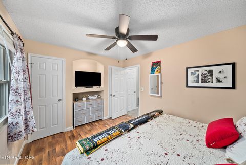 Tiny photo for 65 Lakeshore Terrace #21, Fairfield Glade, TN 38558 (MLS # 1323747)