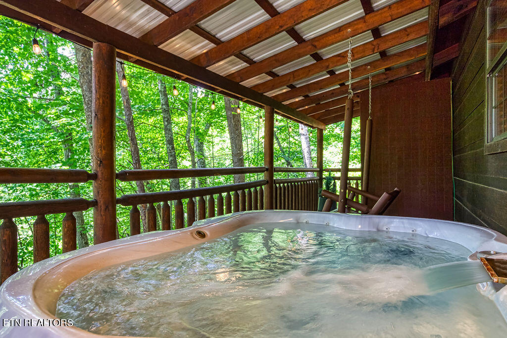 1003 Sumac Court