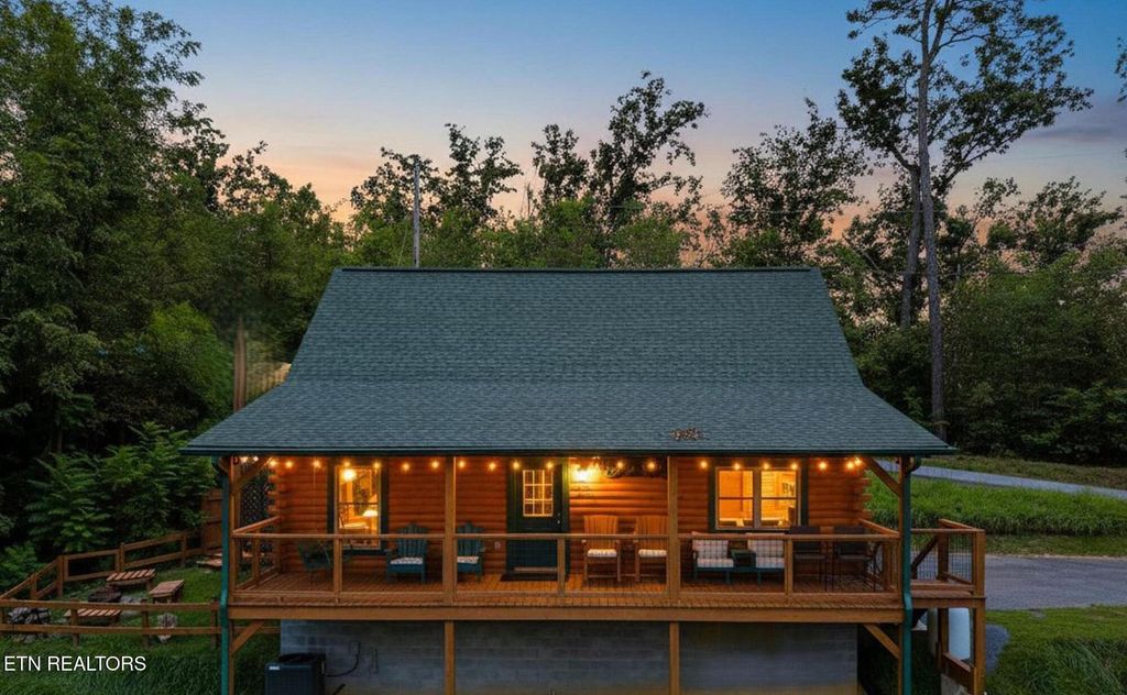 Photo of 309 Tower Rd, Gatlinburg, TN 37738 (MLS # 1315377)